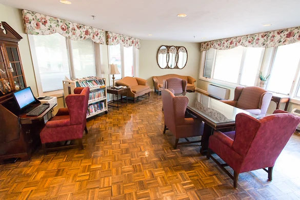 Image of Signature Healthcare At Heritage Hall Rehab & Wellness (4)