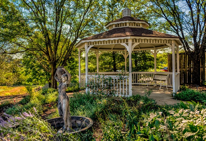 Image of Autumn View Gardens Ellisville (4)