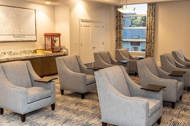 Image of Trulee Evanston (3)