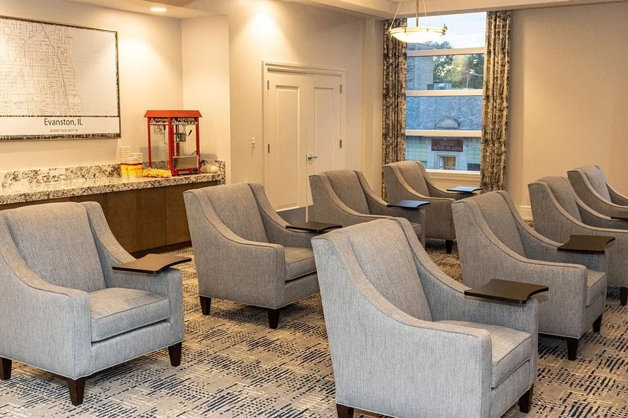 Image of Trulee Evanston (3)