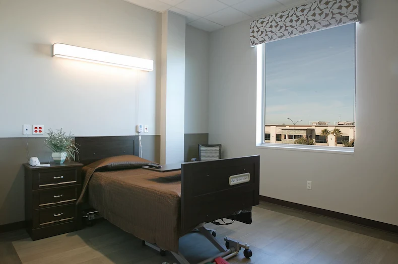 Image of Coronado Ridge Skilled Nursing & Rehabilitation (7)