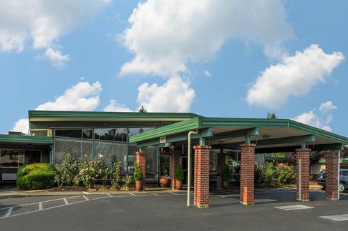 Image of Life Care Center Of Puyallup (1)