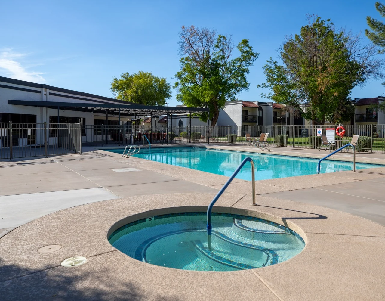 Image of Elmwood Senior Living (2)