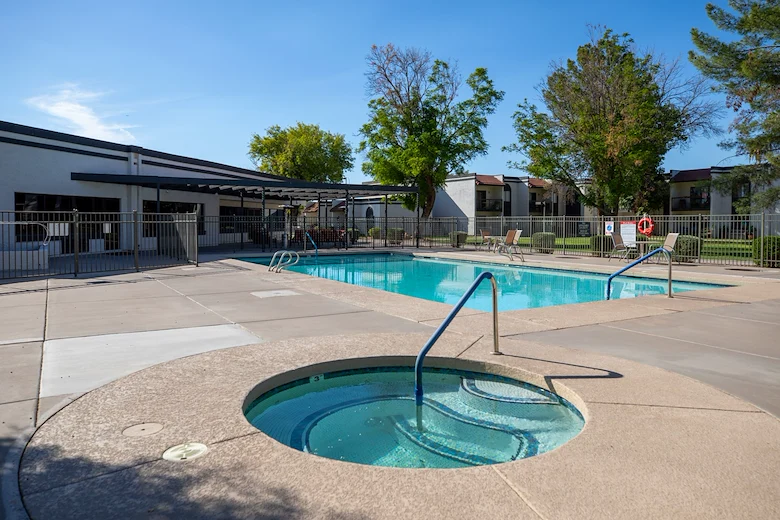 Image of Elmwood Senior Living (2)
