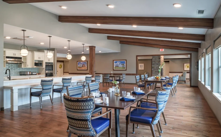 Image of Fieldstone of DeWitt (5)