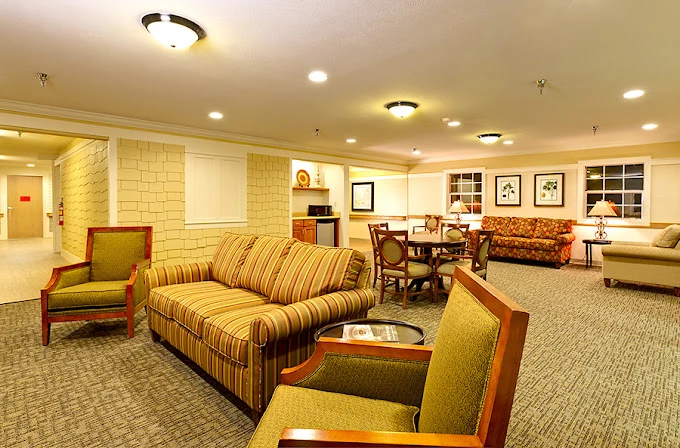 Image of Hempfield Manor (2)