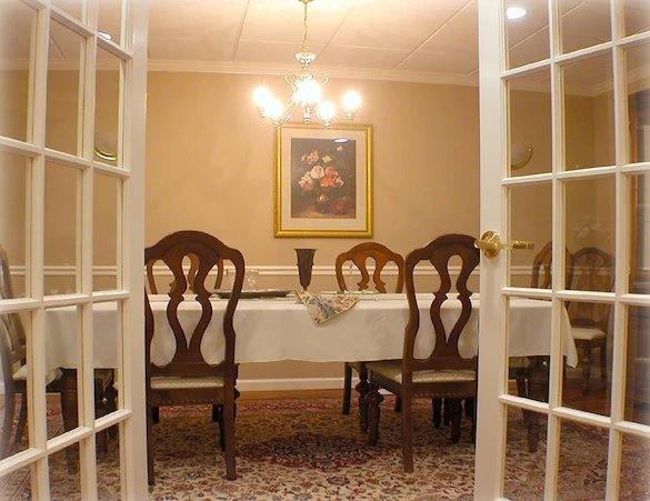 Image of Miller's Merry Manor in Warsaw (10)