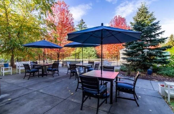 Image of Ledgewood Bay at Milford (3)