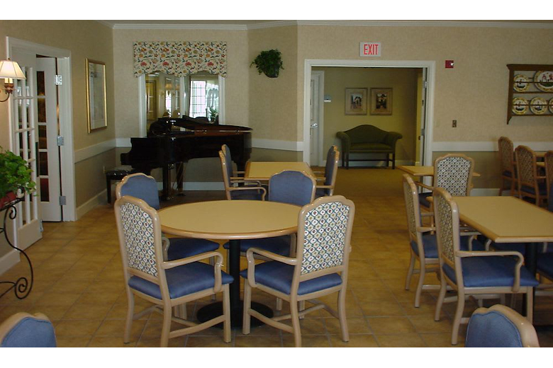 Image of Summer Wood Alzheimer's Special Care Center (2)