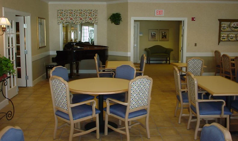 Image of Summer Wood Alzheimer's Special Care Center (2)