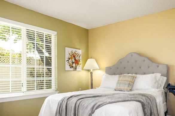 Image of Carrollton Gardens (4)