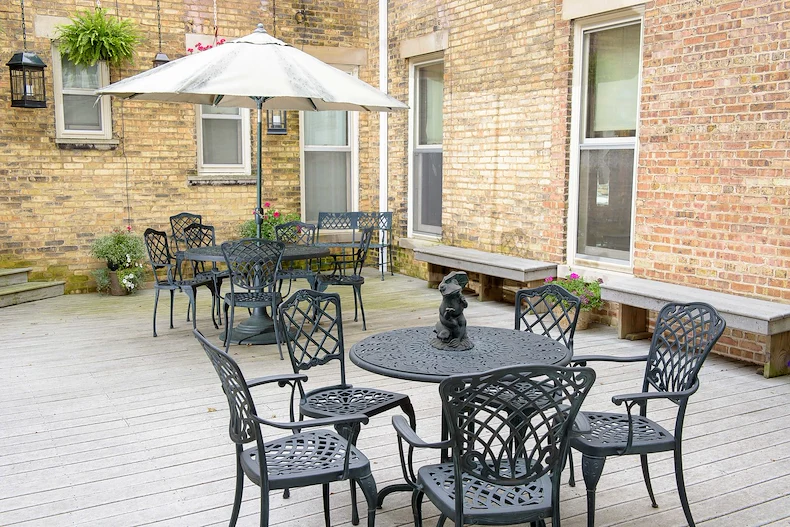 Image of Atrium at Oak Crest Residence (10)