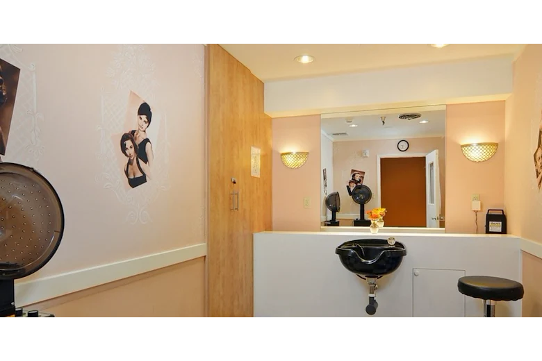 Image of Brookside Skilled Nursing Hospital (7)