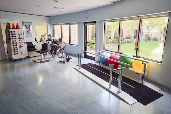 Image of Delmar Gardens Of Lenexa (7)