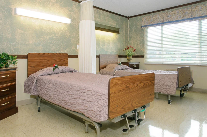 Image of Life Care Center Of Kansas City (9)