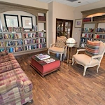 Las Fuentes Resort Village senior living in Prescott, AZ offering independent living, assisted living, and memory care, library