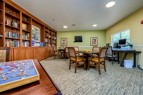 Image of Chapman Manor Senior Living (6)