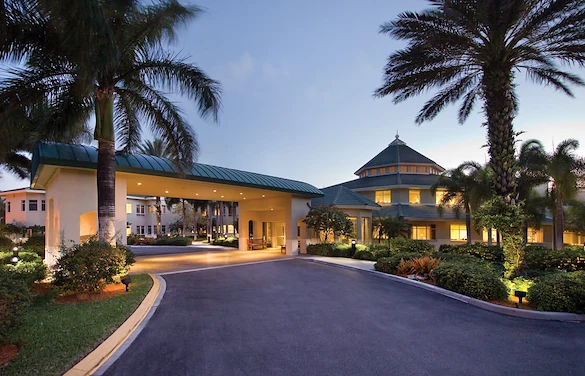 Image of Chateau At Moorings Park, The (2)