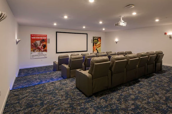 Image of Summit at Halfmoon (10)