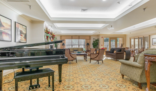 Image of Oakmont Sterling (7)