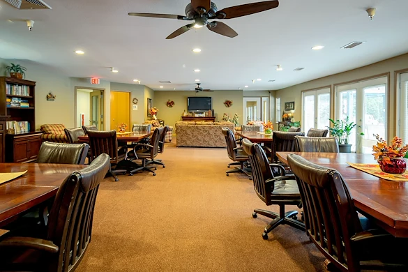 Image of Courtyard Grand Chute Apartments (2)