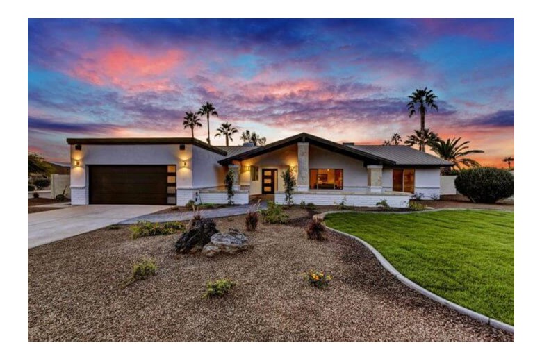Image of Valencia Home at 47th (1)