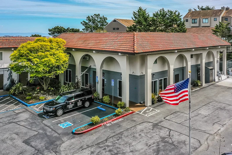 Image of Serra Highlands Senior Living (1)