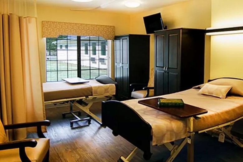 Image of Regency Omak Rehab & Nursing Center (8)