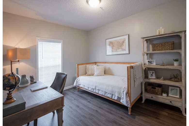 Image of Chandler Place Independent Living (4)