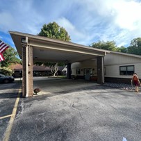 Image of Cardinal Woods Skilled Nursing & Rehab (1)