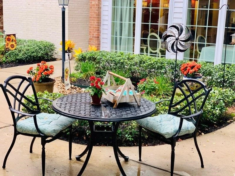 Image of Silverado Hermann Park Memory Care Community (3)