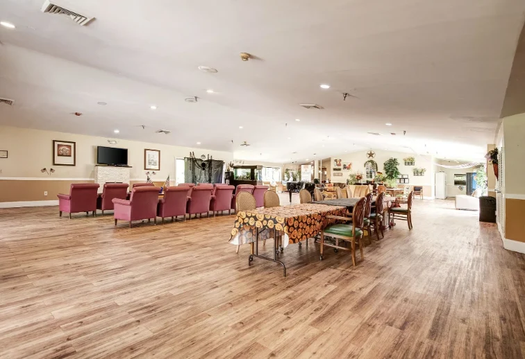 Image of Colonial at Miami (6)