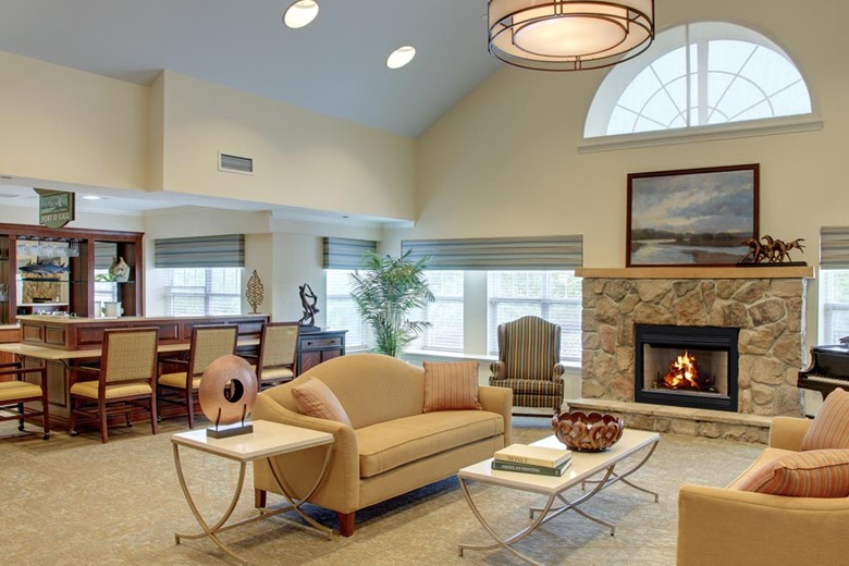 Image of Atria Crossroads Place (3)