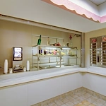 Image of Senior Suites of Ravenswood Manor (5)