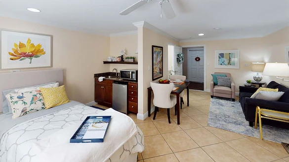 Image of The Goldton at St. Petersburg (3)