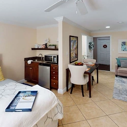 Image of The Goldton at St. Petersburg (3)