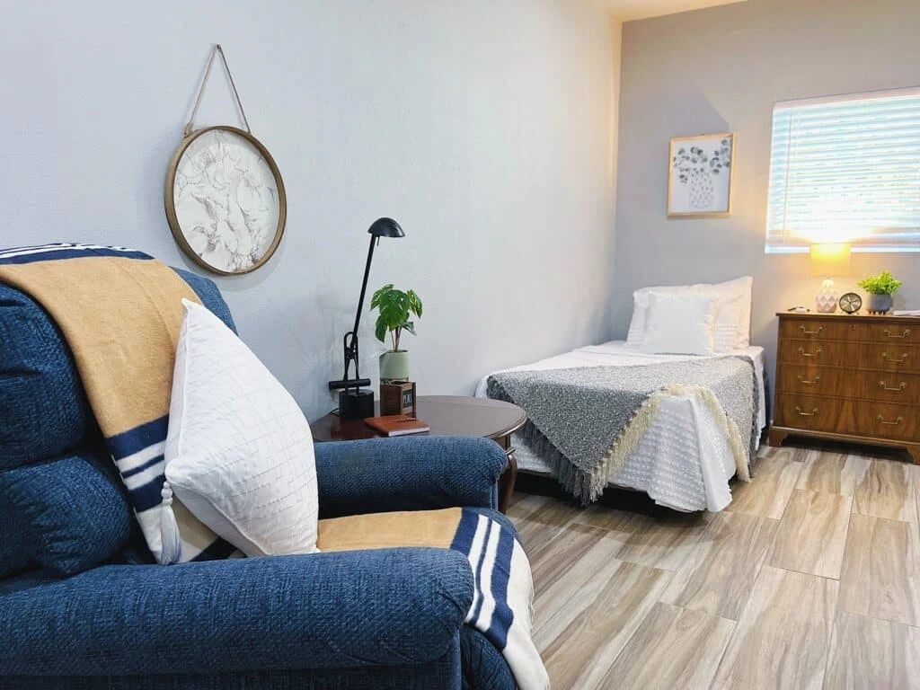 Image of Sage House - Crocus (5)