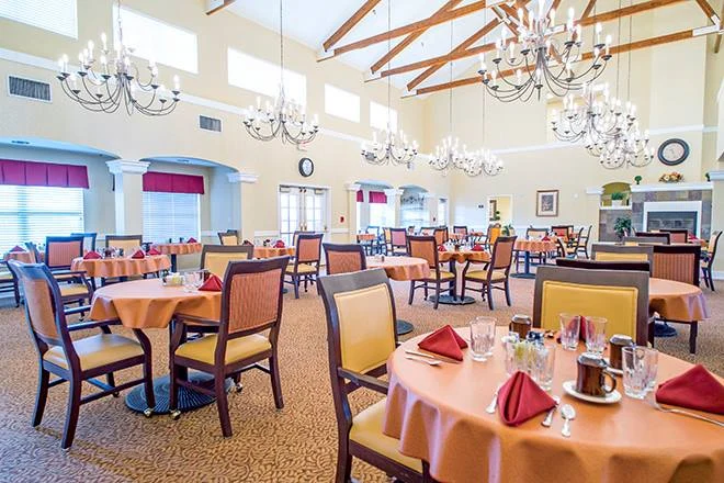Avamere at Rio Rancho Senior Living in New Mexico dining room