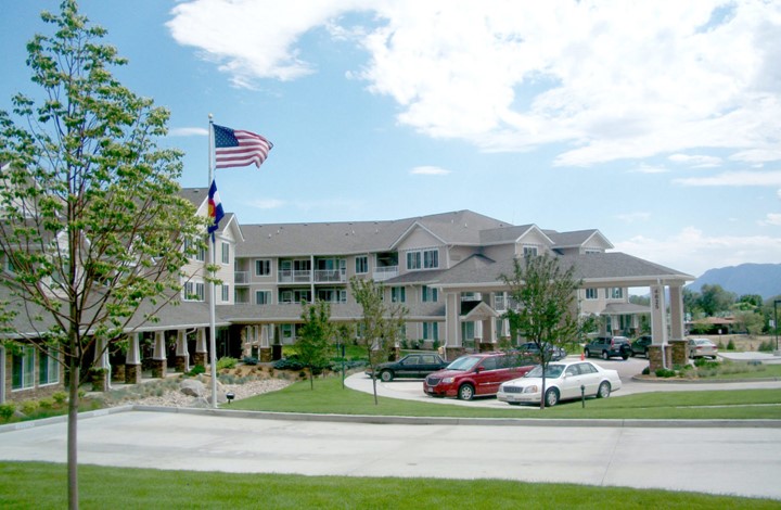 Image of Summit Glen Gracious Retirement Living (1)