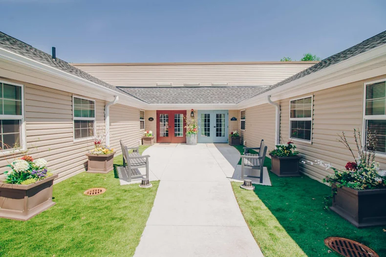 Image of Artis Senior Living of Woodbury (8)