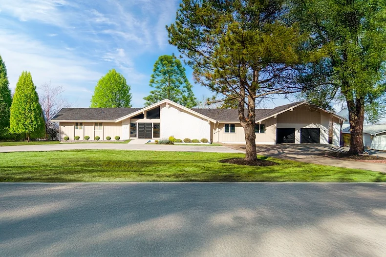 Image of Legato Living at Skyline (1)