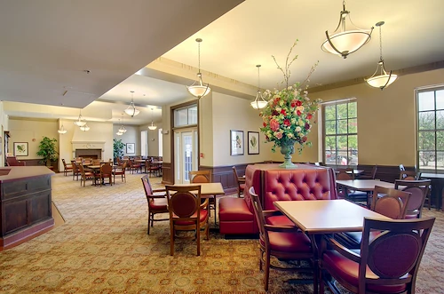 Image of Senior Suites of Joliet (5)