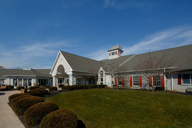 Image of Oak Leaf Manor North (1)