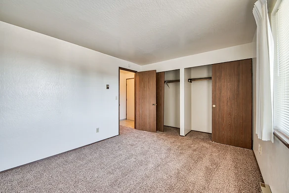 Image of Apple Valley (2)