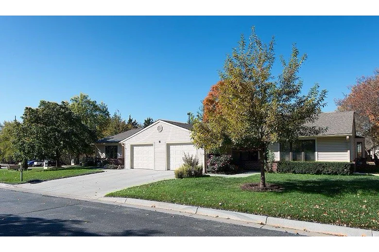 Image of Lawrence Presbyterian Manor Senior Living (2)