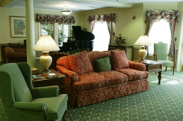 Image of Whitney Place at Northborough (4)