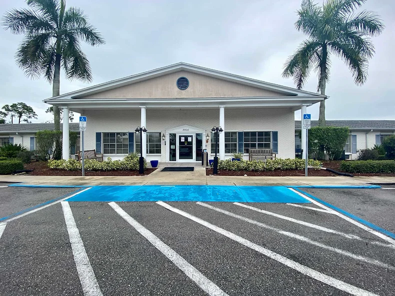 Image of Naples Health And Rehabilitation Center (1)