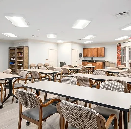 Image of Lakeside Place (3)