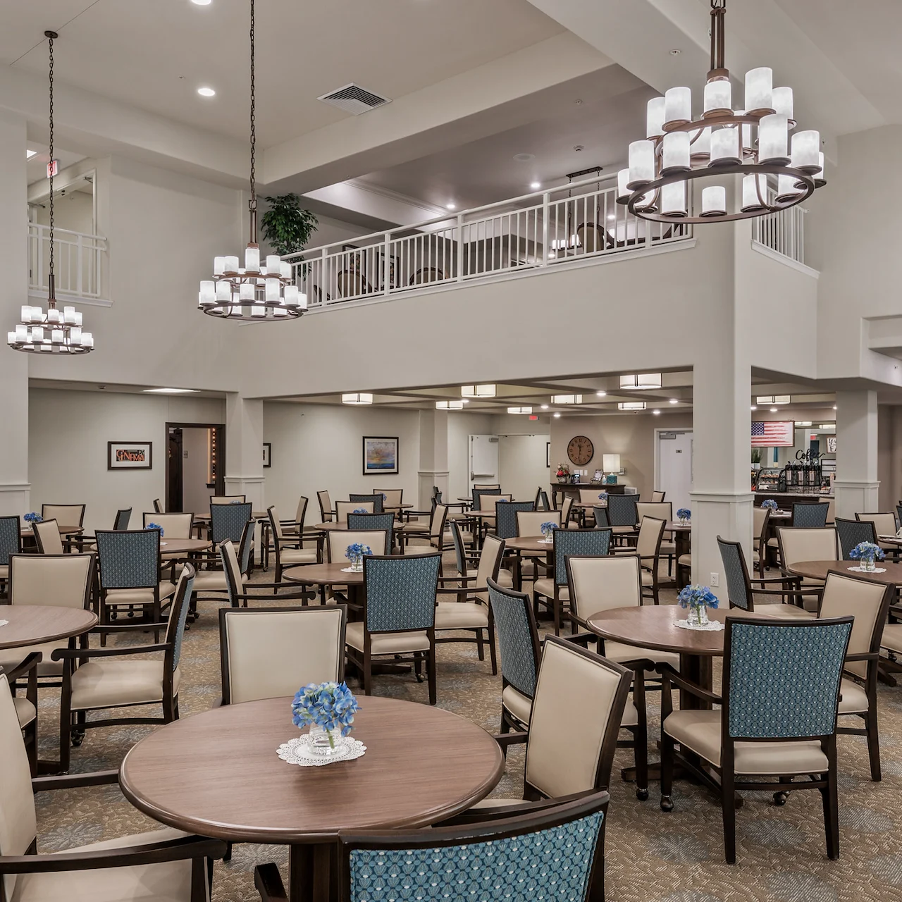Hessler Heights Gracious Retirement Living Hawthorn Senior Independent Living in Leesburg, Virginia dining room