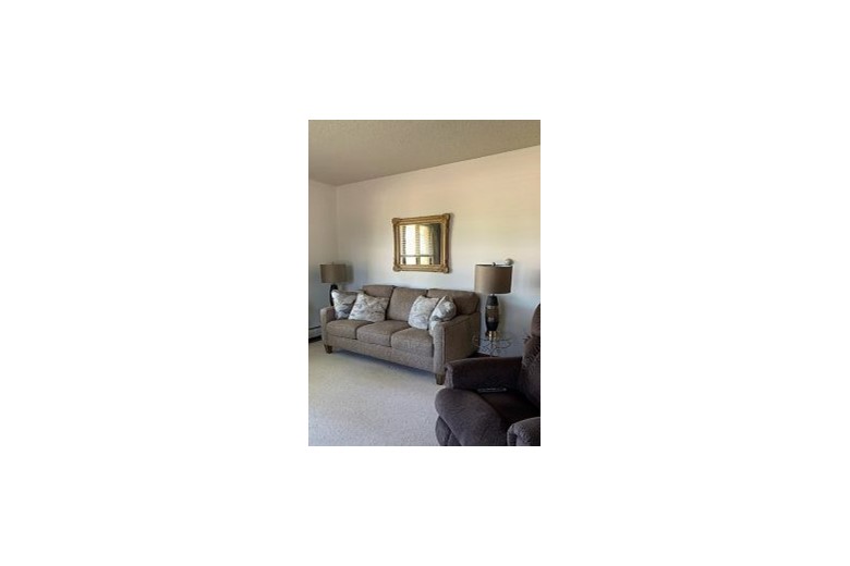 Image of Crestview Independent Apartments (5)
